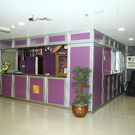 Golden Square Hotel Apartments Dubai Exterior photo