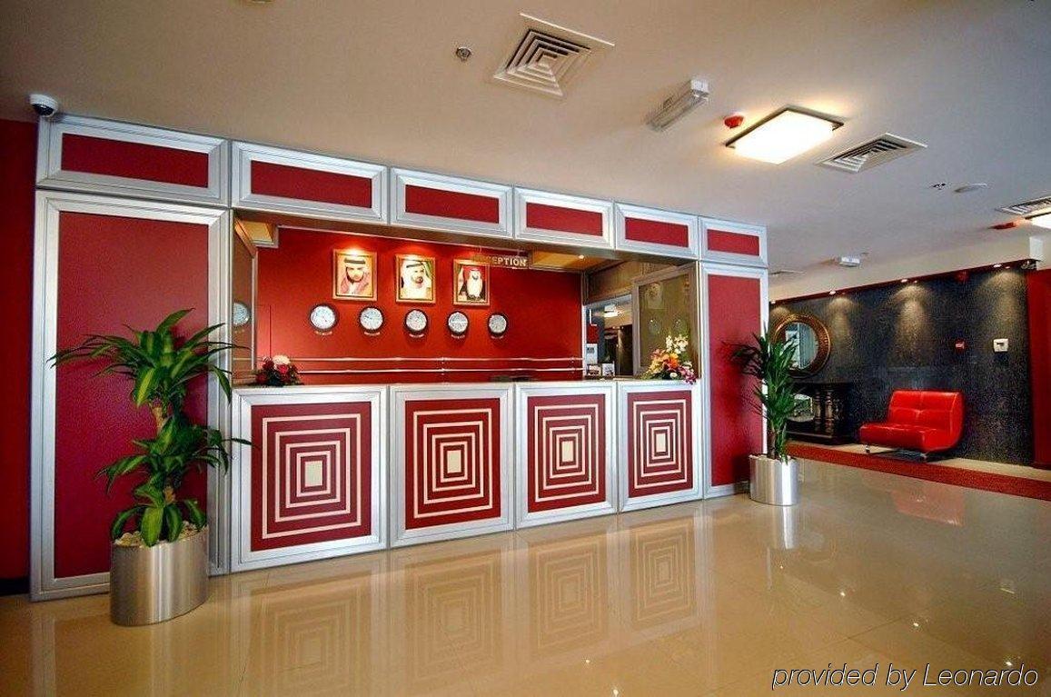 Golden Square Hotel Apartments Dubai Exterior photo