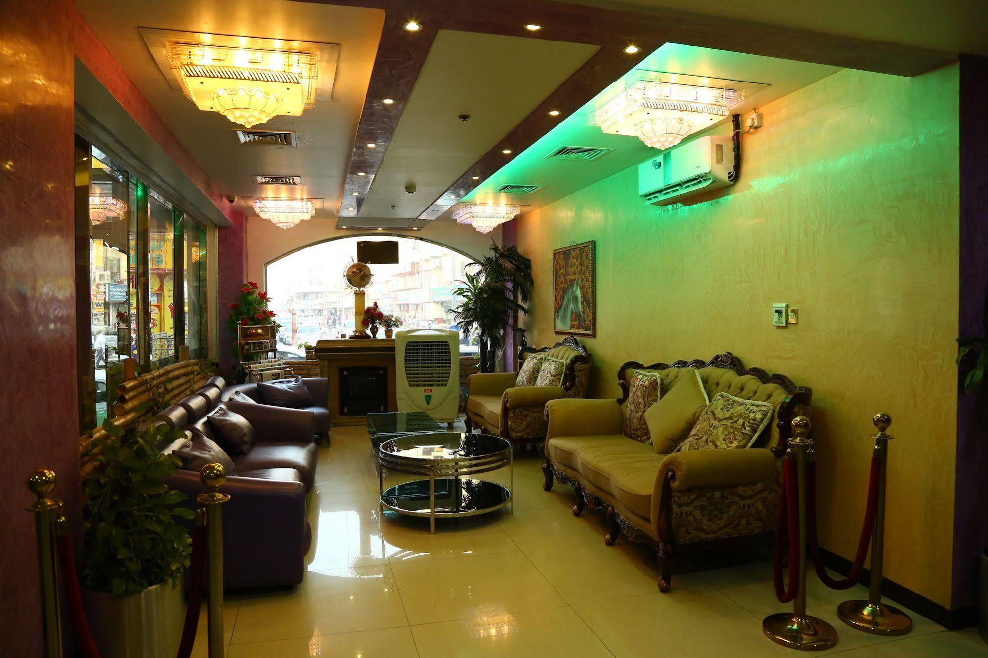 Golden Square Hotel Apartments Dubai Exterior photo